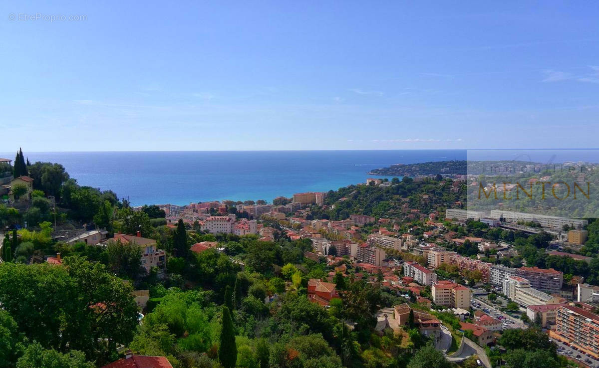 Appartement à MENTON