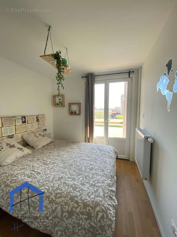 Appartement à SAINT-ETIENNE