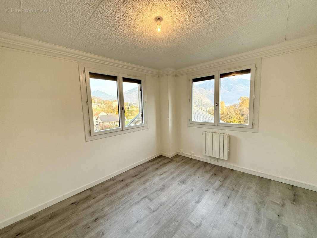 Appartement à ALBERTVILLE