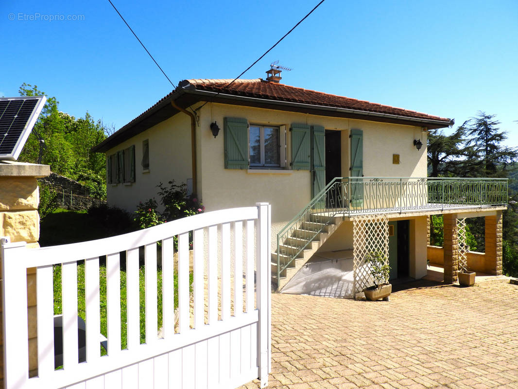 Maison à VILLEFRANCHE-DE-ROUERGUE