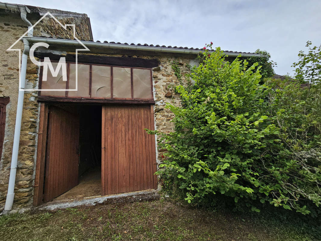 Maison à BEAULIEU