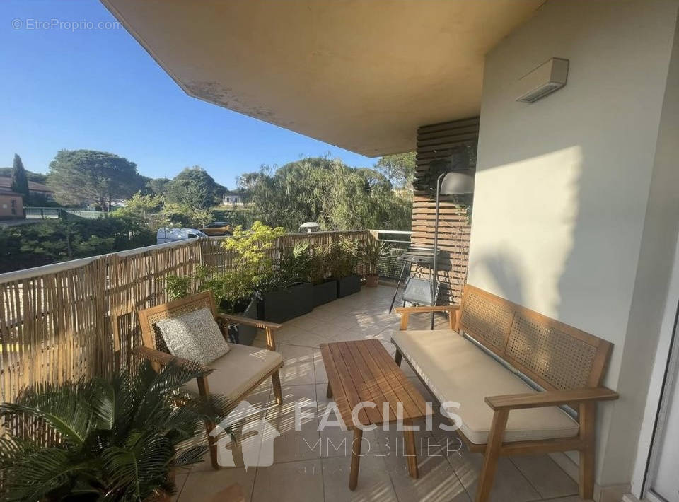 Appartement à FREJUS