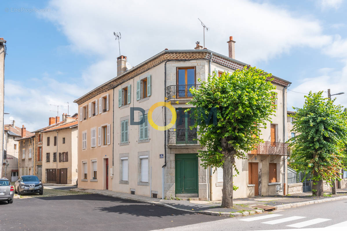 Appartement à CRAPONNE-SUR-ARZON