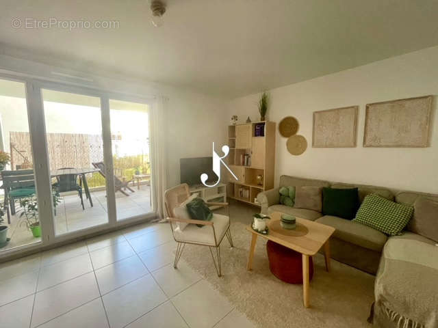 Appartement à MARSEILLE-9E