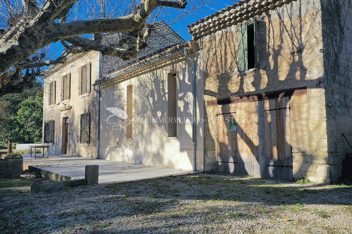 Maison à LORIOL-DU-COMTAT