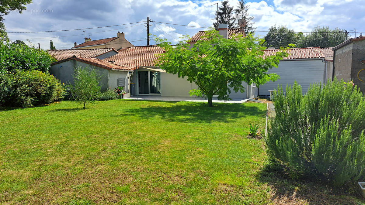 Maison à BASSE-GOULAINE