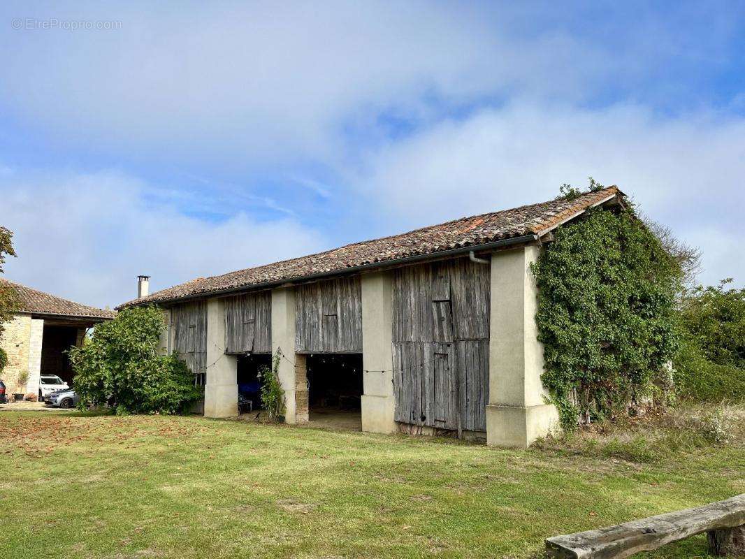 Maison à CASTELSARRASIN