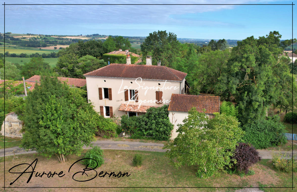 Maison à LAMONTJOIE