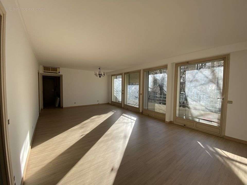 Appartement à VALENCE