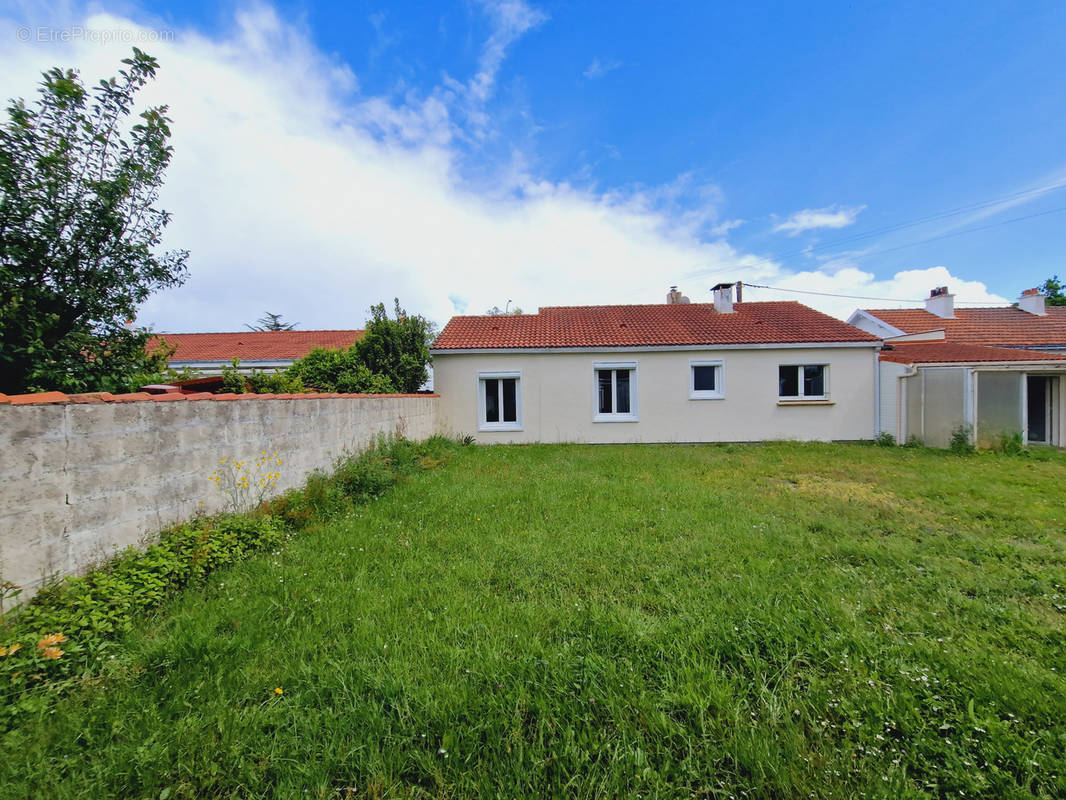 Maison à BASSE-GOULAINE