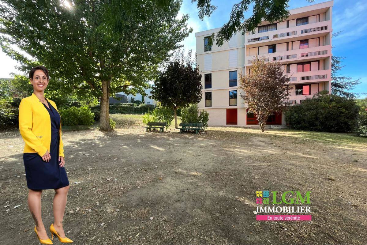 Appartement à RAMONVILLE-SAINT-AGNE