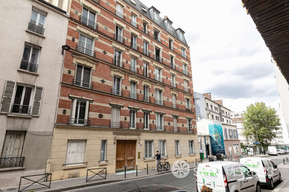 Appartement à PARIS-20E