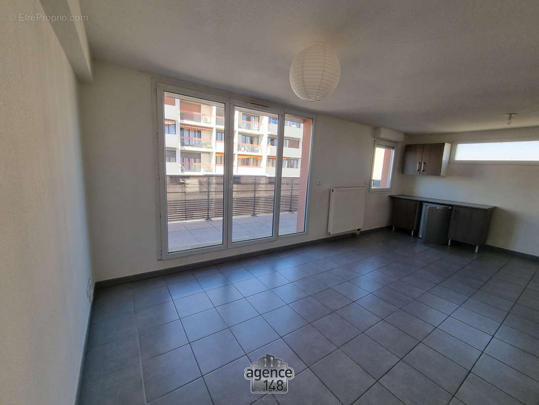 Appartement à MARSEILLE-14E