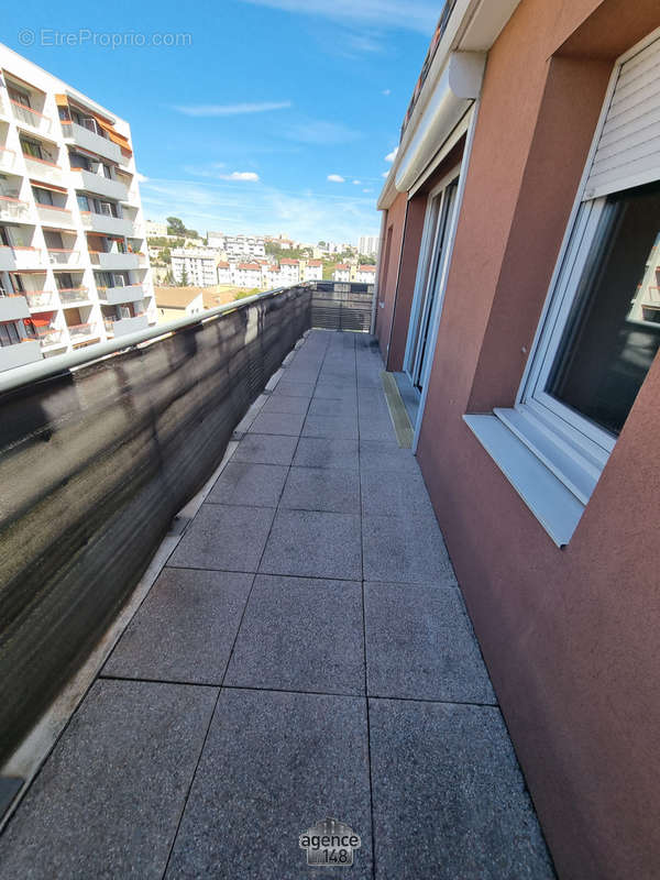 Appartement à MARSEILLE-14E