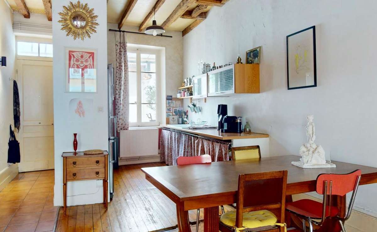 Appartement à LYON-5E