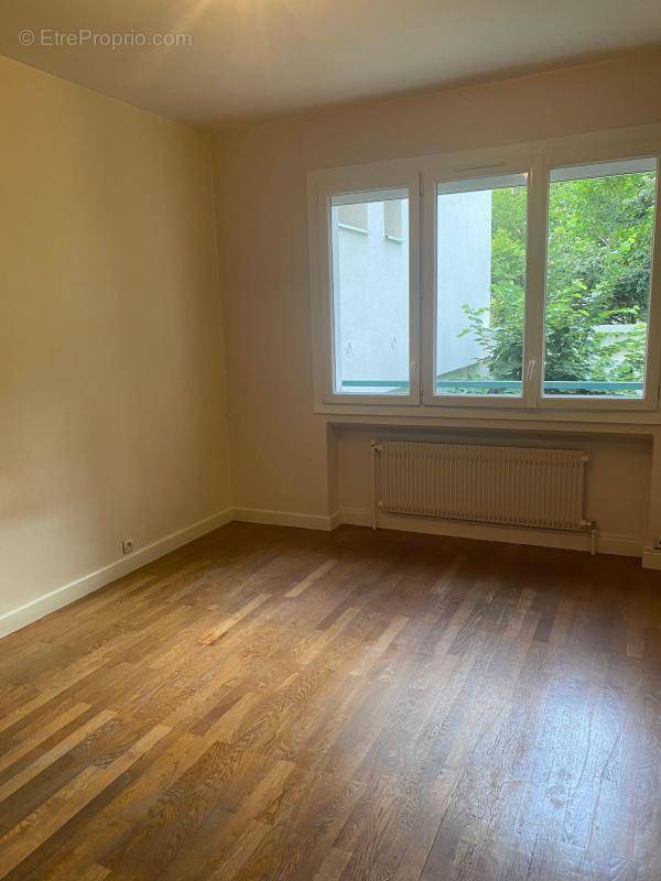 Appartement à LYON-5E