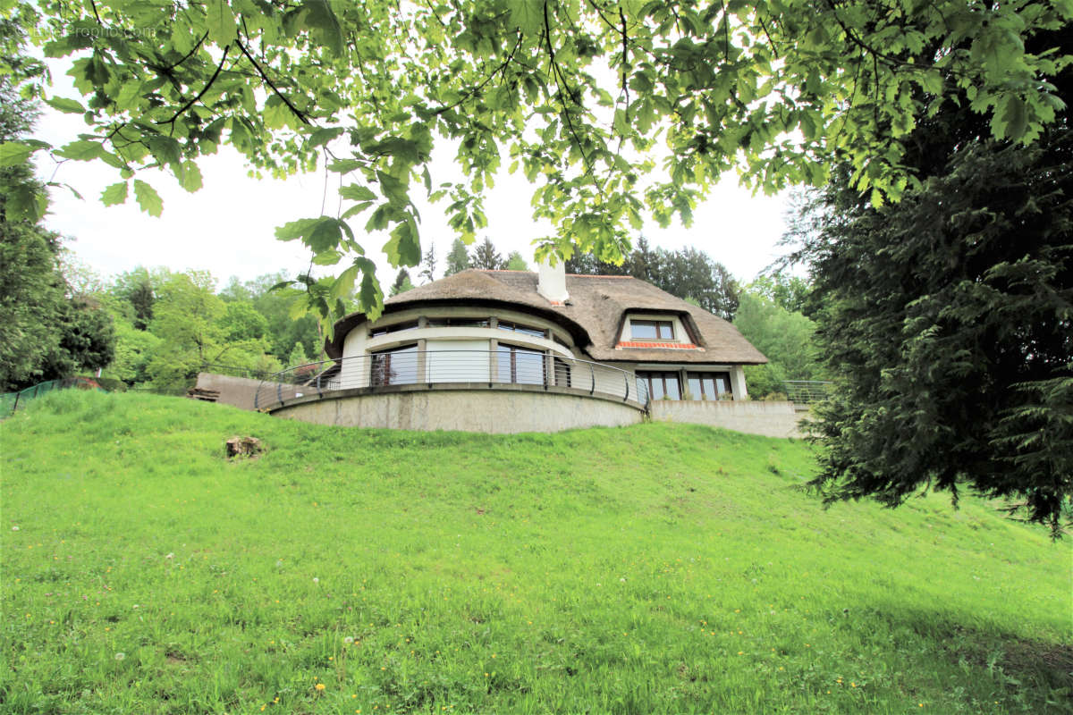 Maison à LE THILLOT