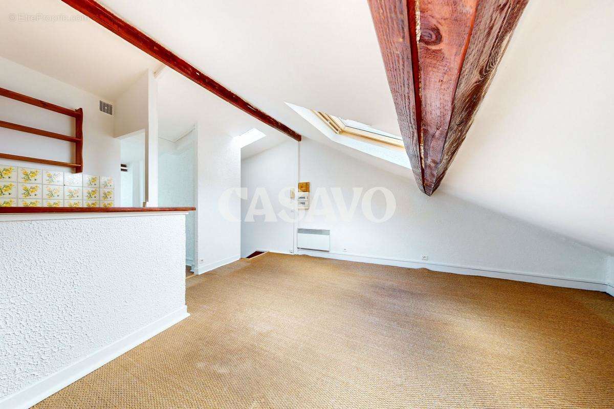 Appartement à PARIS-20E