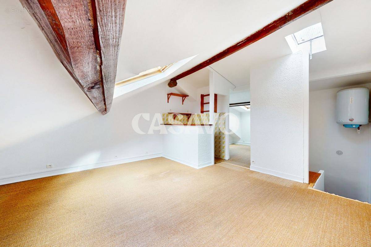 Appartement à PARIS-20E