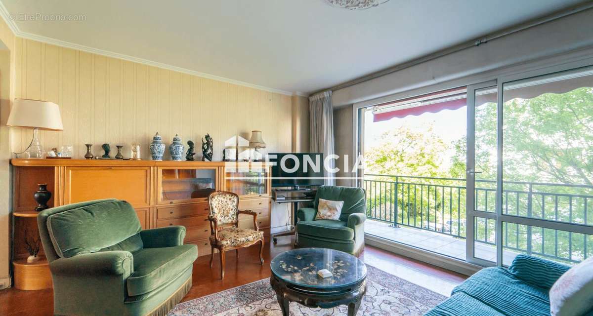 Appartement à RUEIL-MALMAISON