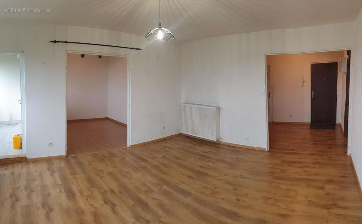 Appartement à LUXEUIL-LES-BAINS