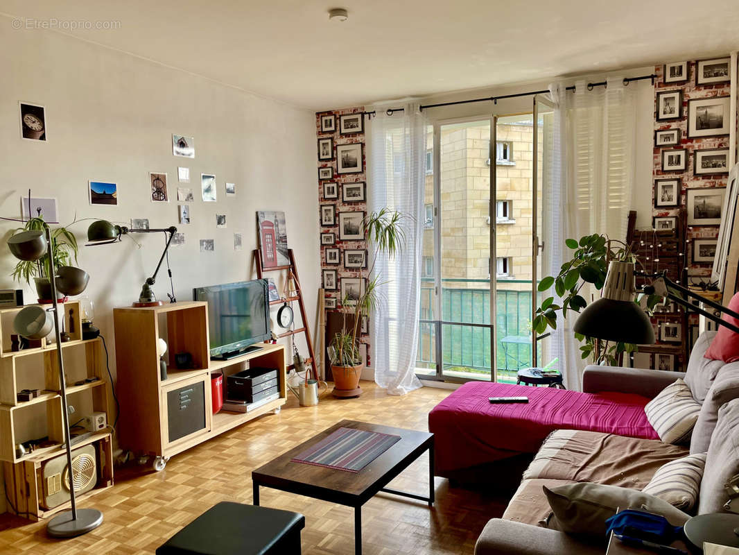 Appartement à PARIS-20E