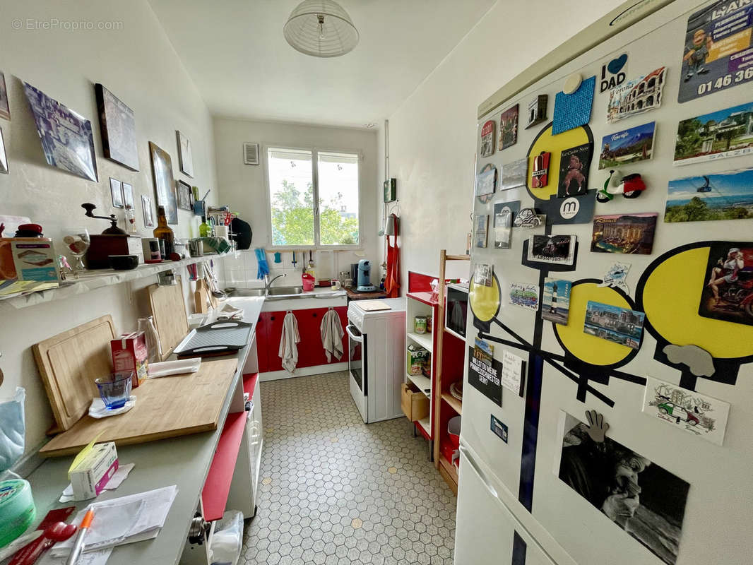 Appartement à PARIS-20E