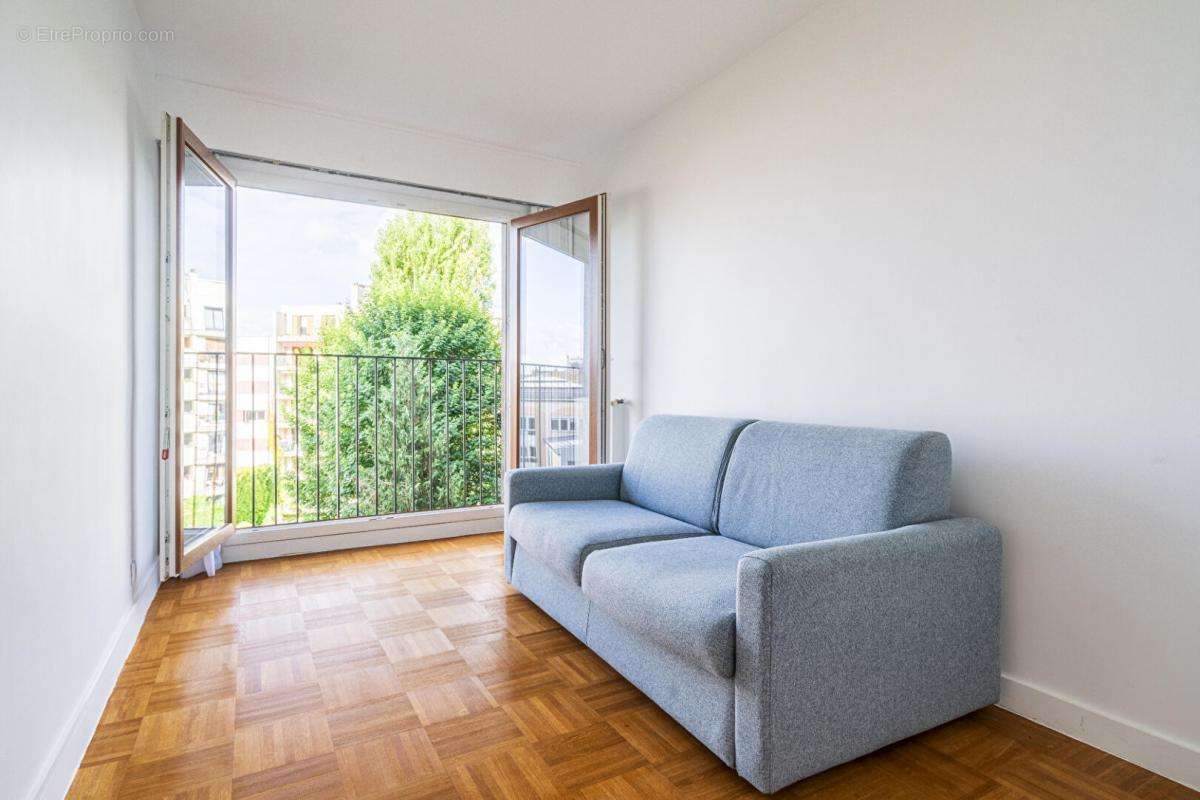 Appartement à PARIS-19E