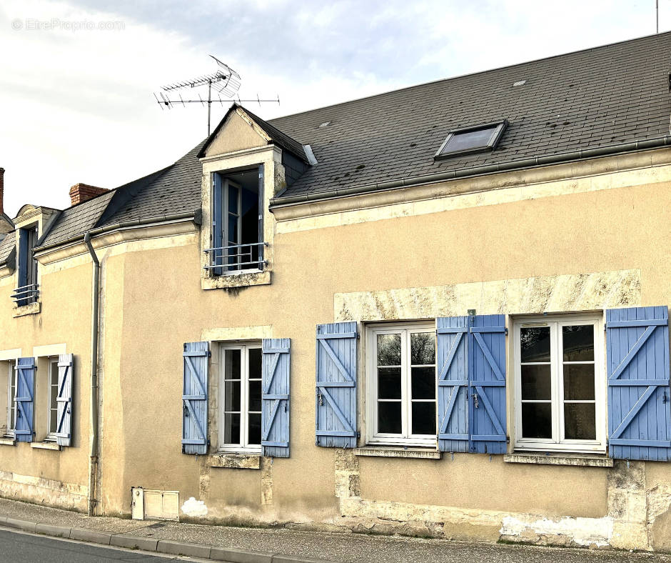 Maison à PRUNIERS