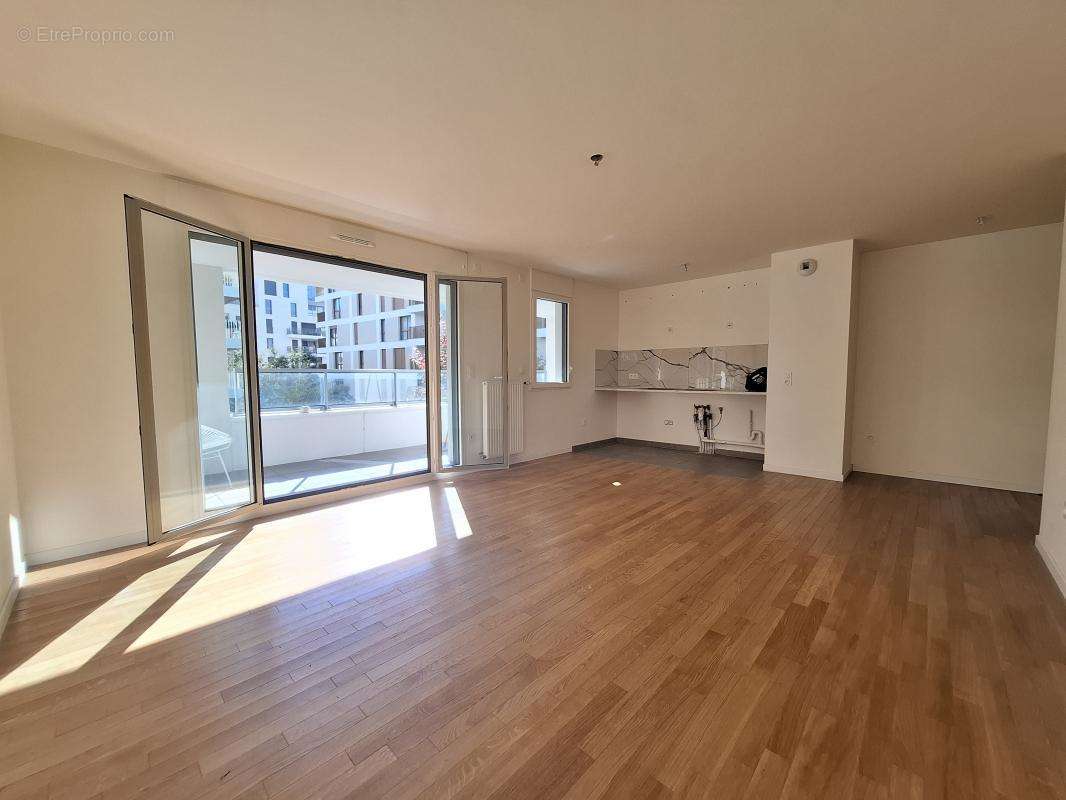 Appartement à RUEIL-MALMAISON