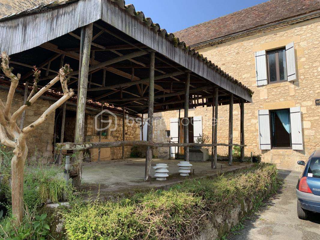 Maison à LIORAC-SUR-LOUYRE