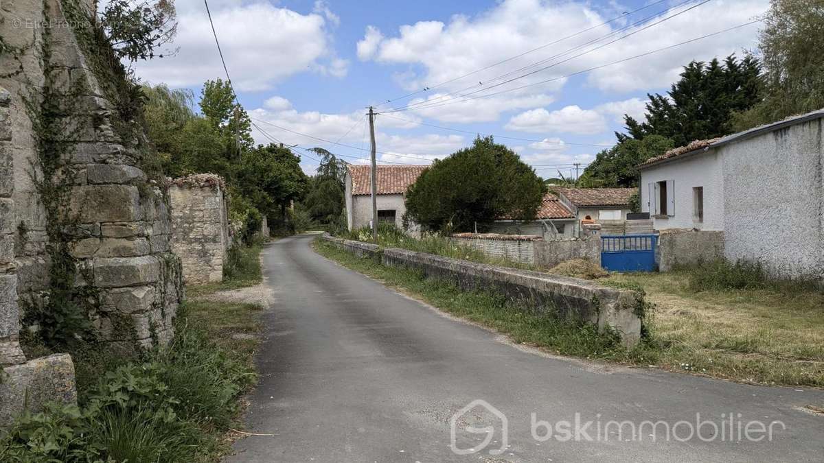 Maison à CHIZE