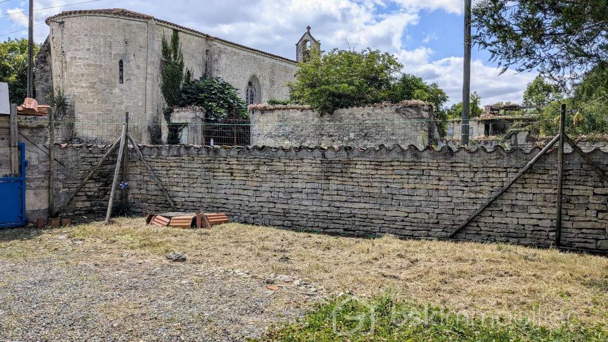 Maison à CHIZE