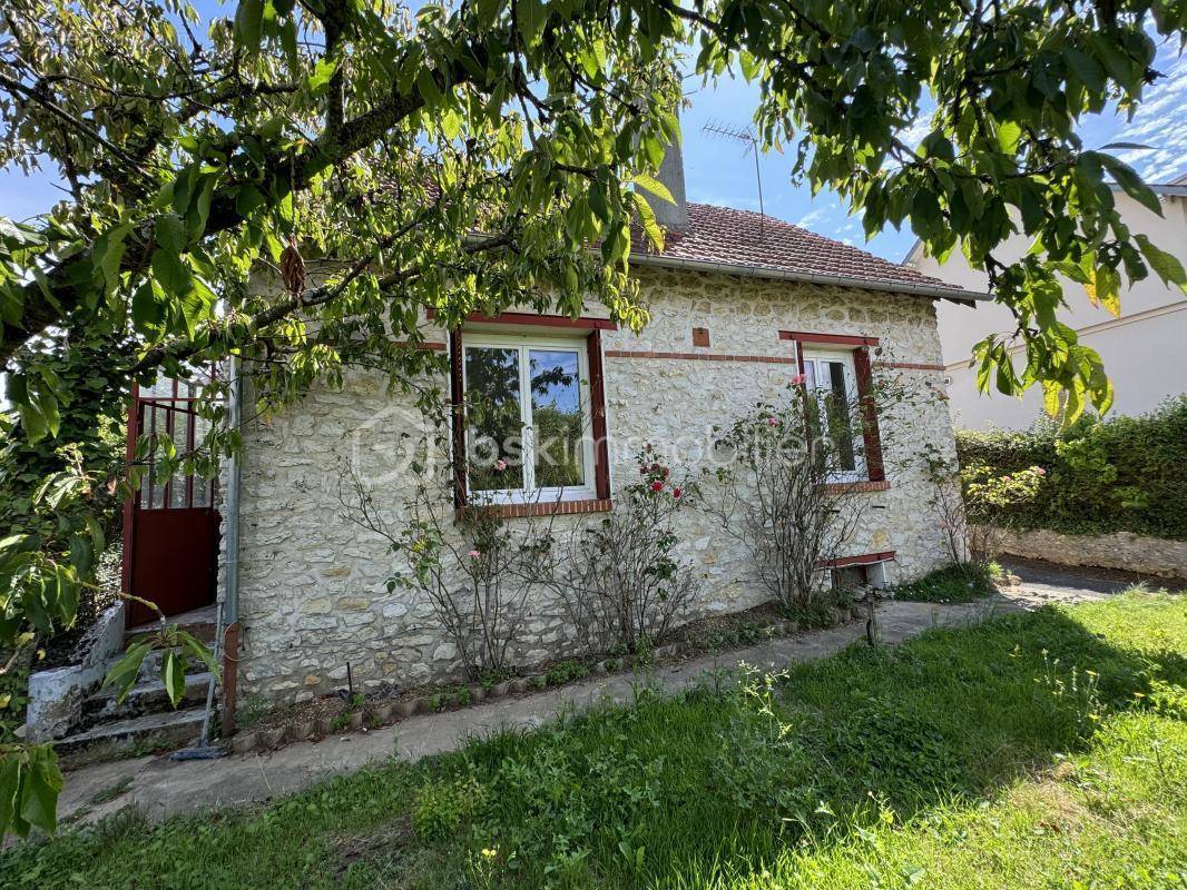 Maison à MALESHERBES