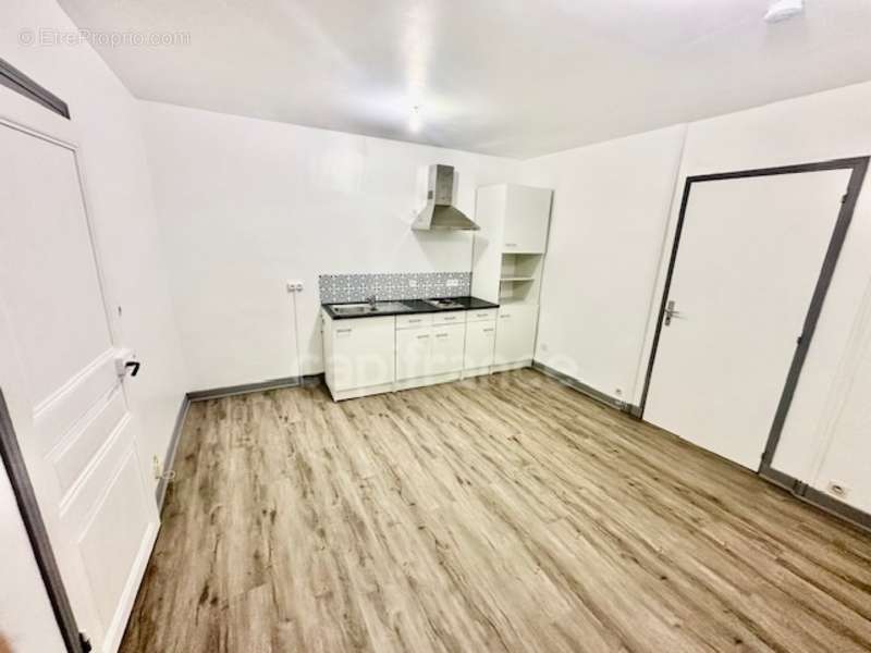 Appartement à CARHAIX-PLOUGUER