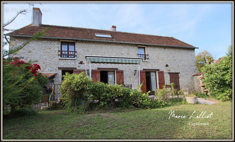 Maison à ESTOUY