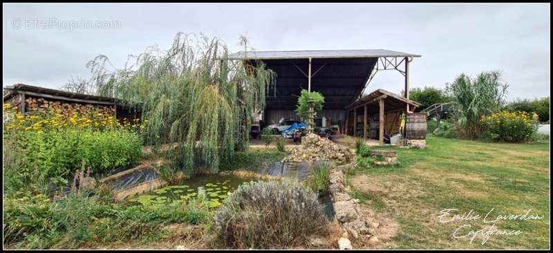 Maison à OULCHES