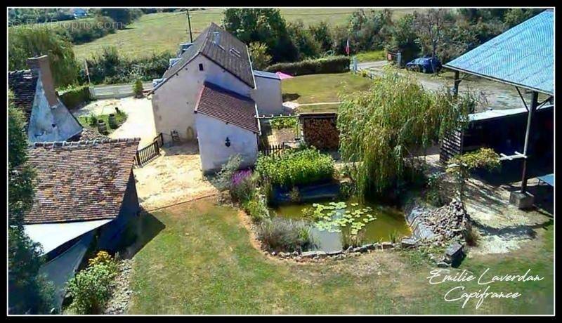 Maison à OULCHES