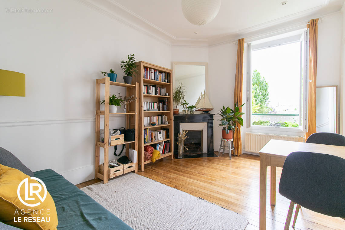 Appartement à ASNIERES-SUR-SEINE