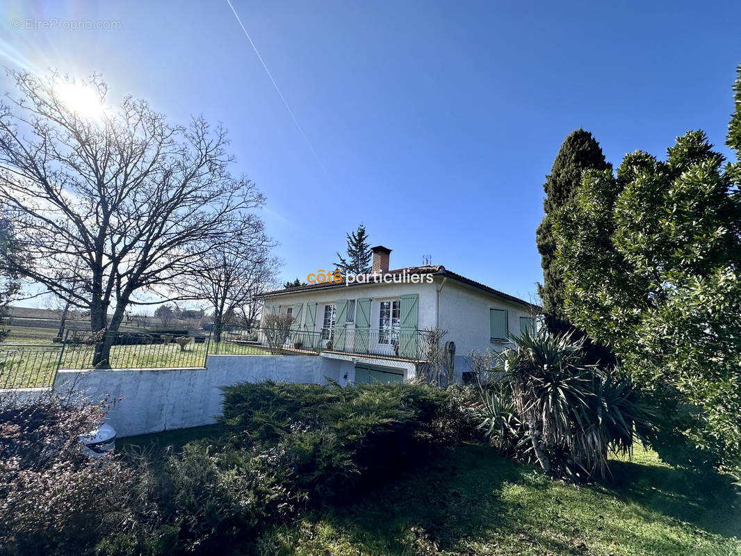 Maison à SAINT-SULPICE