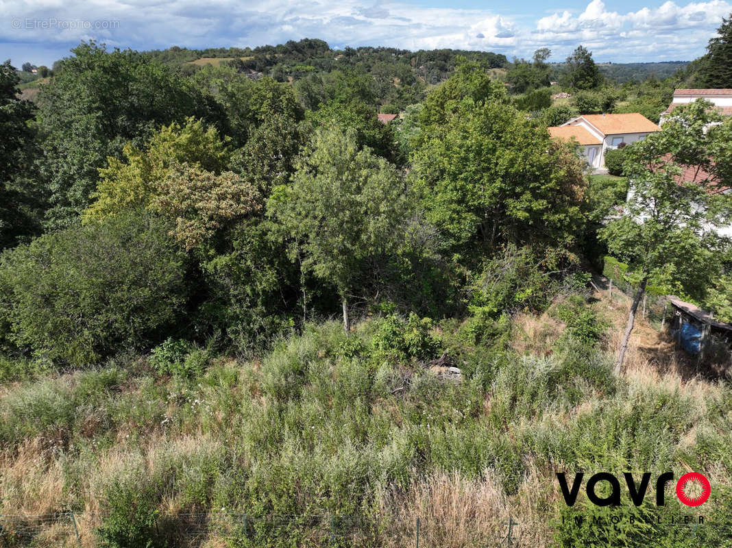 Terrain à VIENNE