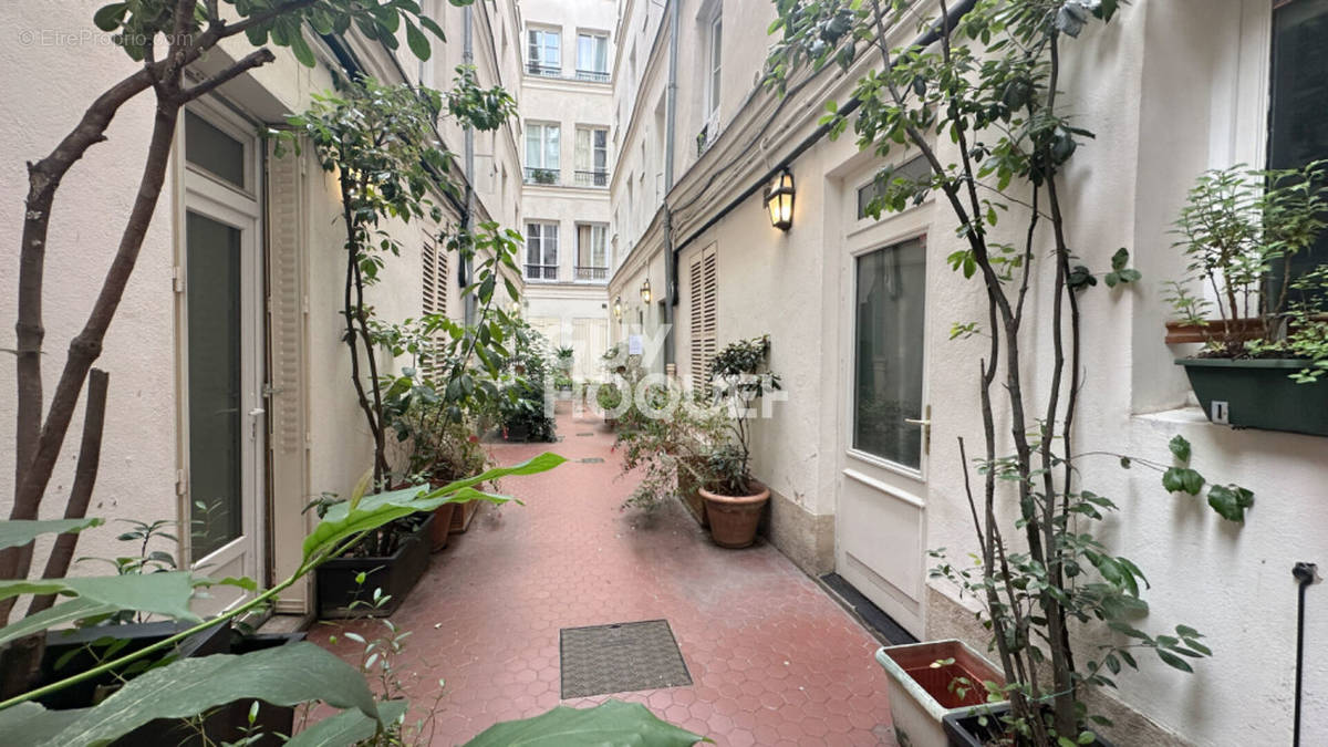 Appartement à PARIS-5E