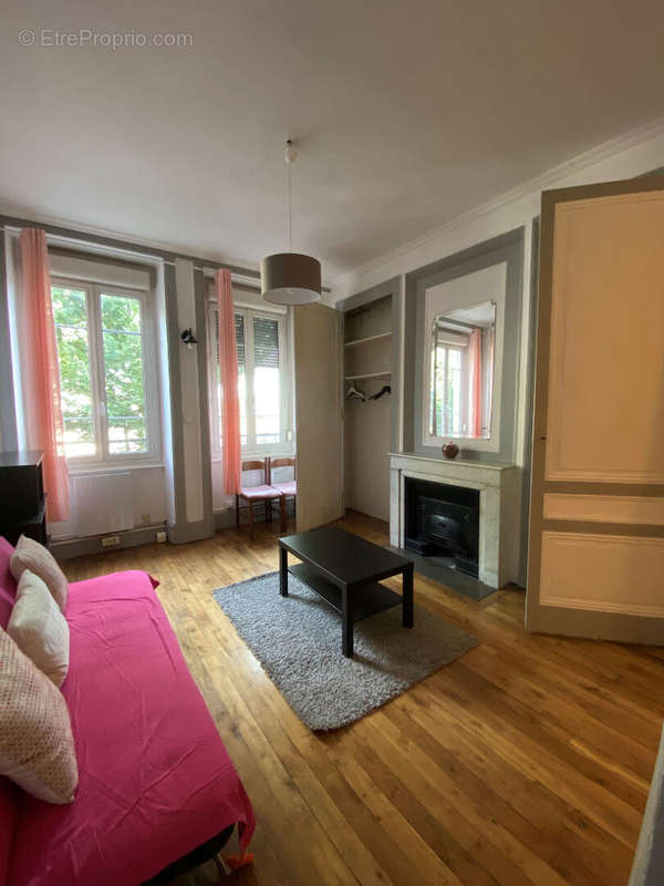 Appartement à VILLEURBANNE