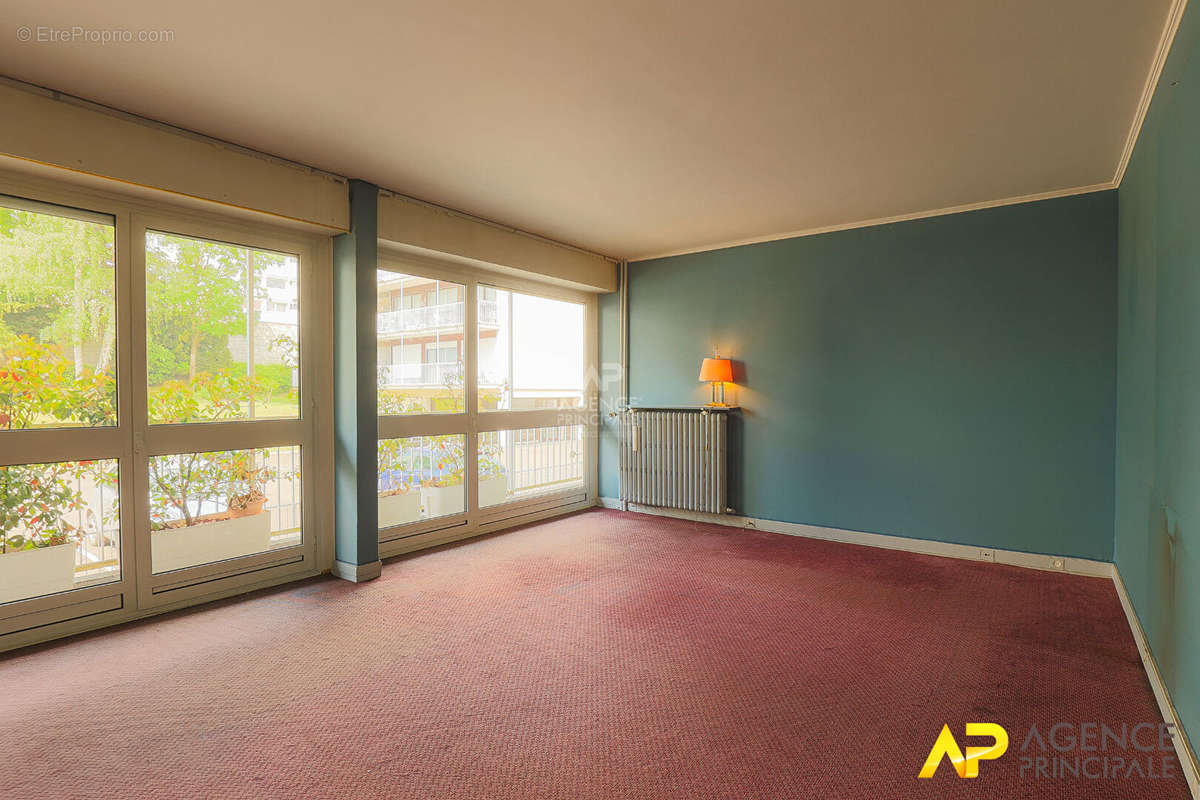 Appartement à MAISONS-LAFFITTE