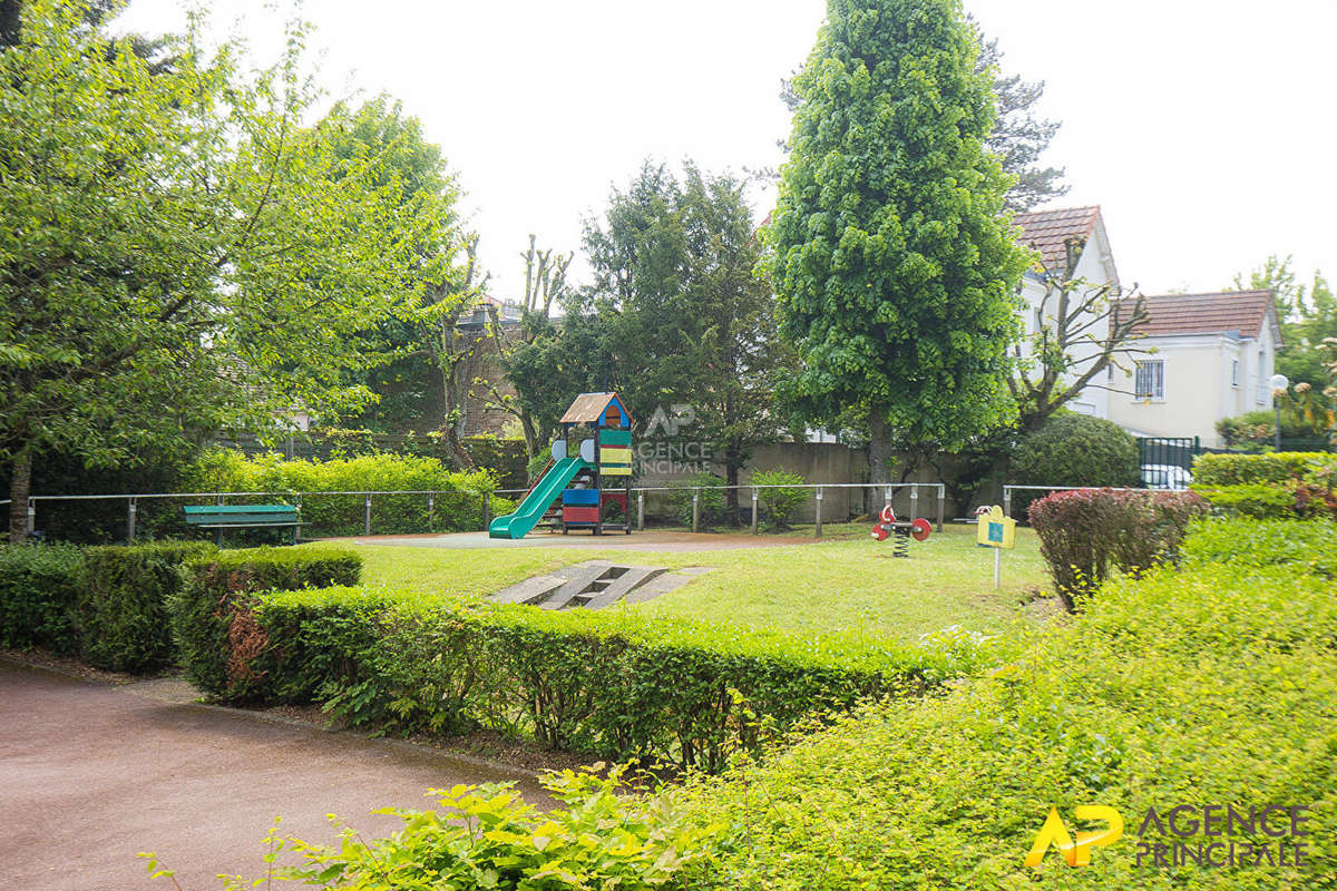 Appartement à MAISONS-LAFFITTE