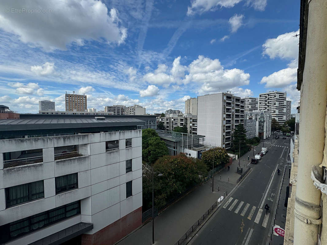 Appartement à PARIS-19E