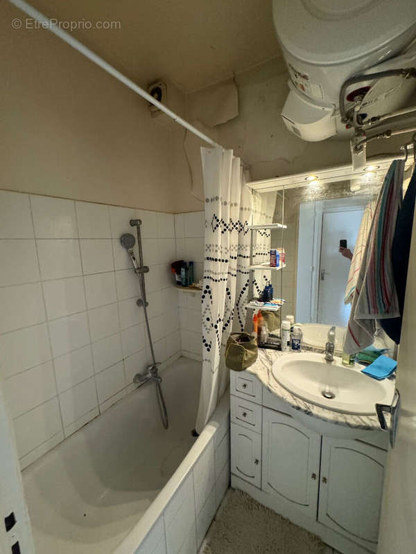 Appartement à PARIS-19E