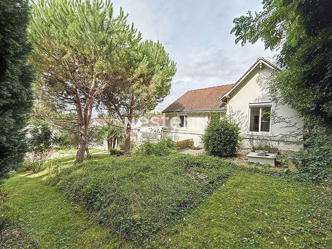 Maison à JOUE-LES-TOURS