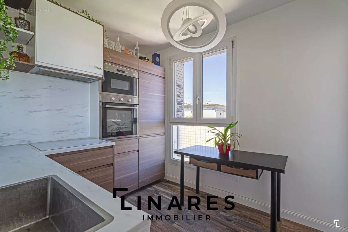 Appartement à MARSEILLE-12E