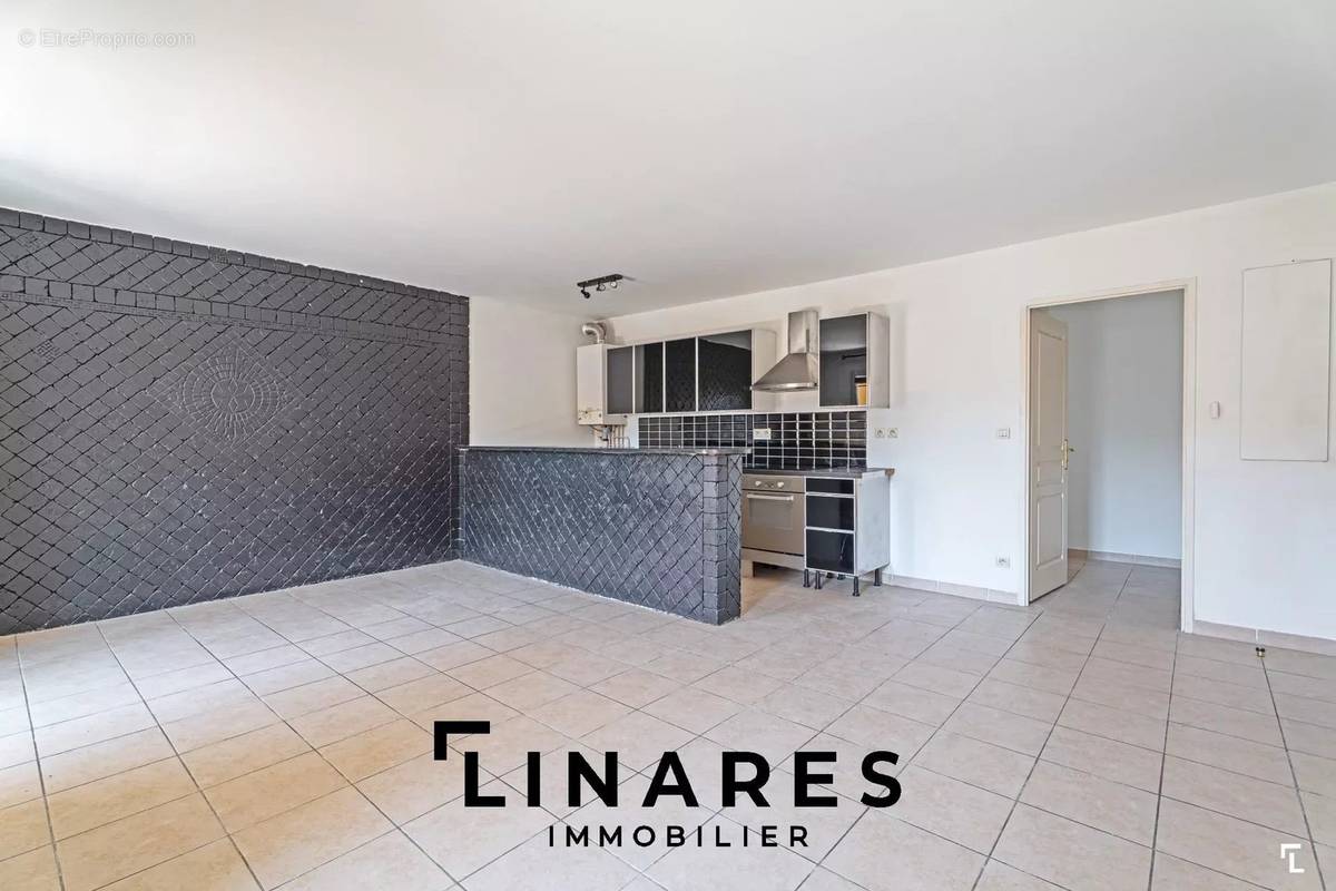 Appartement à AUBAGNE